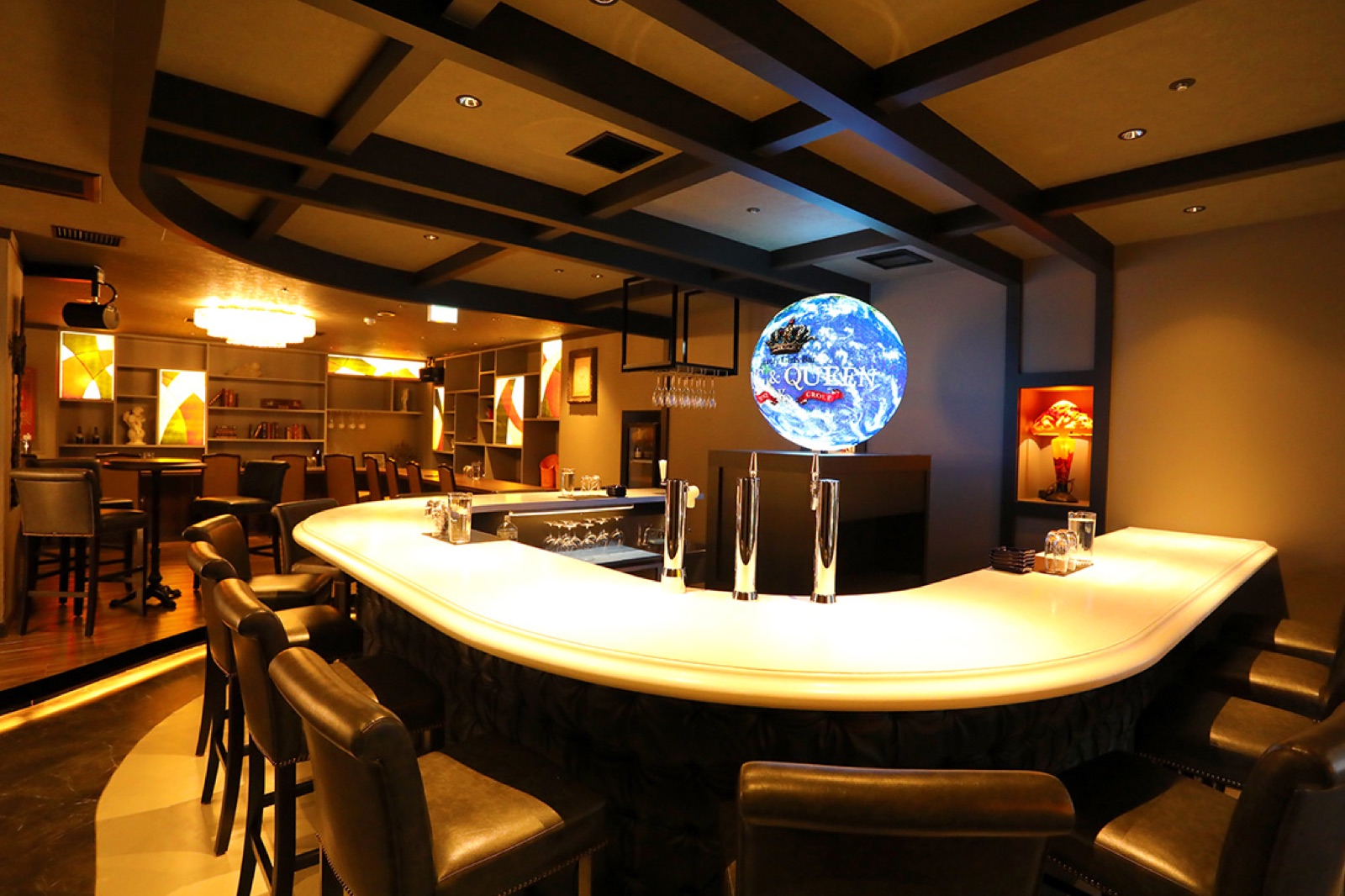 キングアンドクイーンの店舗画像